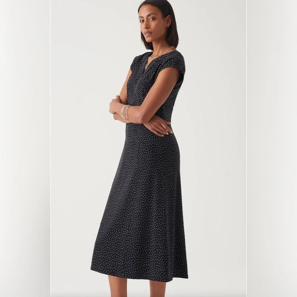 J.Jill Wearever Seamed Split-Neck Dress in black Tossed Dots Size XLP NWOT - Picture 2 of 16